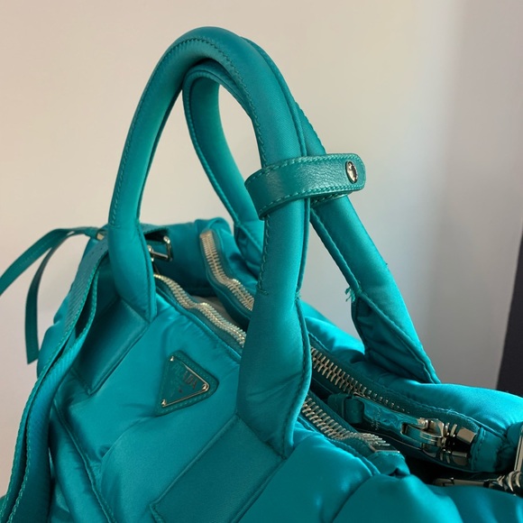 Authentic Prada Puffy Turquoise tote with crossbody strap - Picture 12 of 16